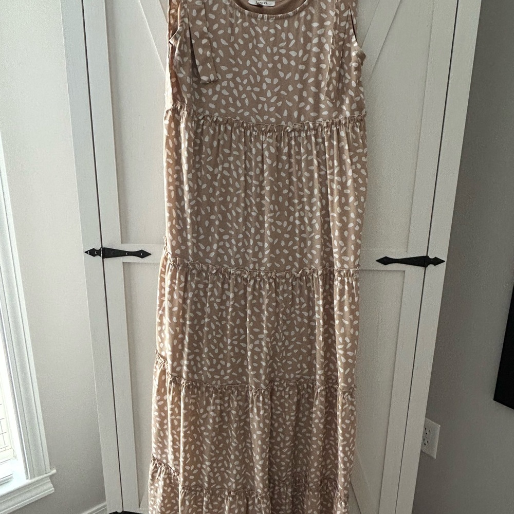 JODIFL Tan Patterned Maxi Dress